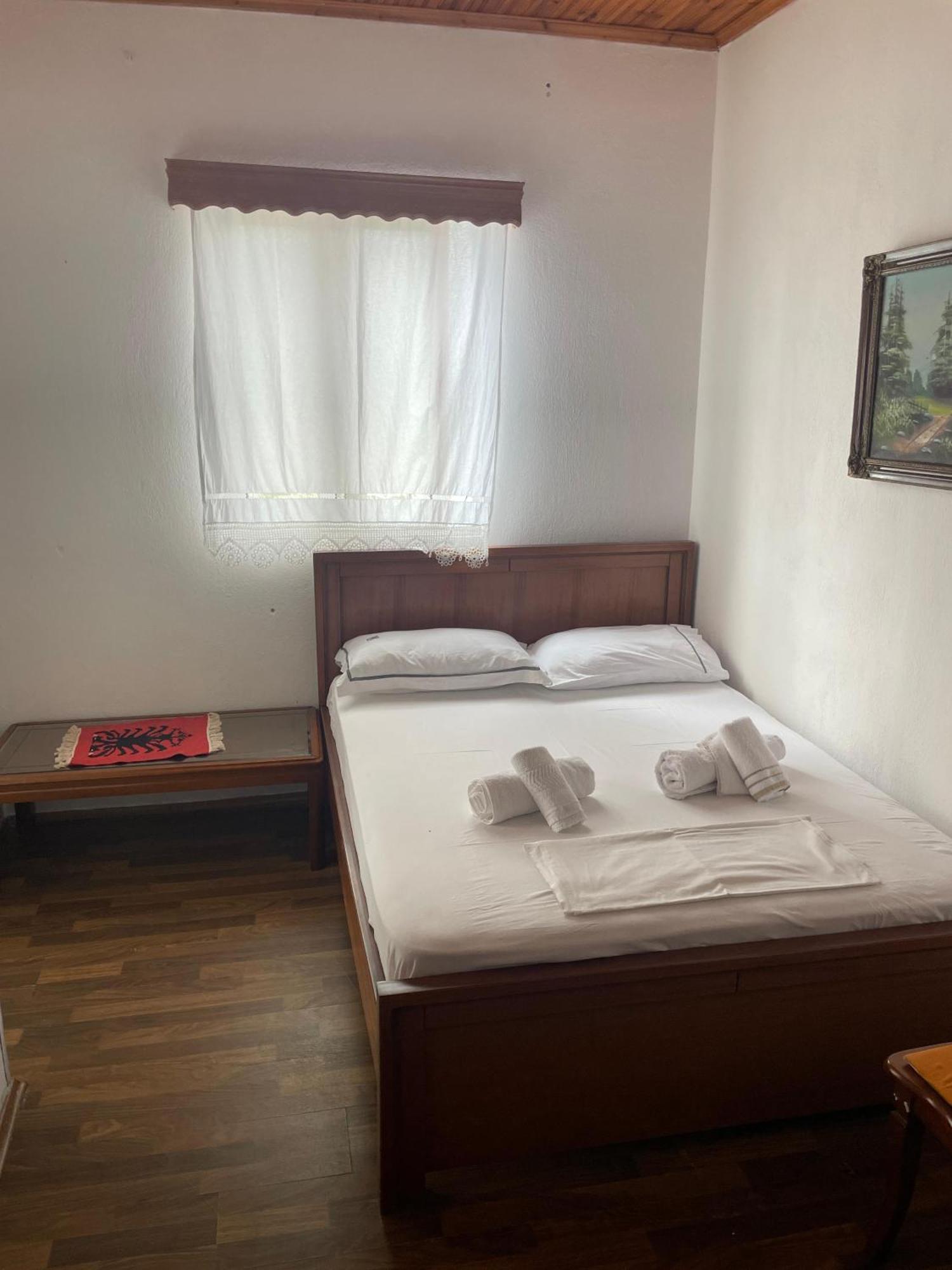 Bazzar 2 Hotel Gjirokastër Екстериор снимка