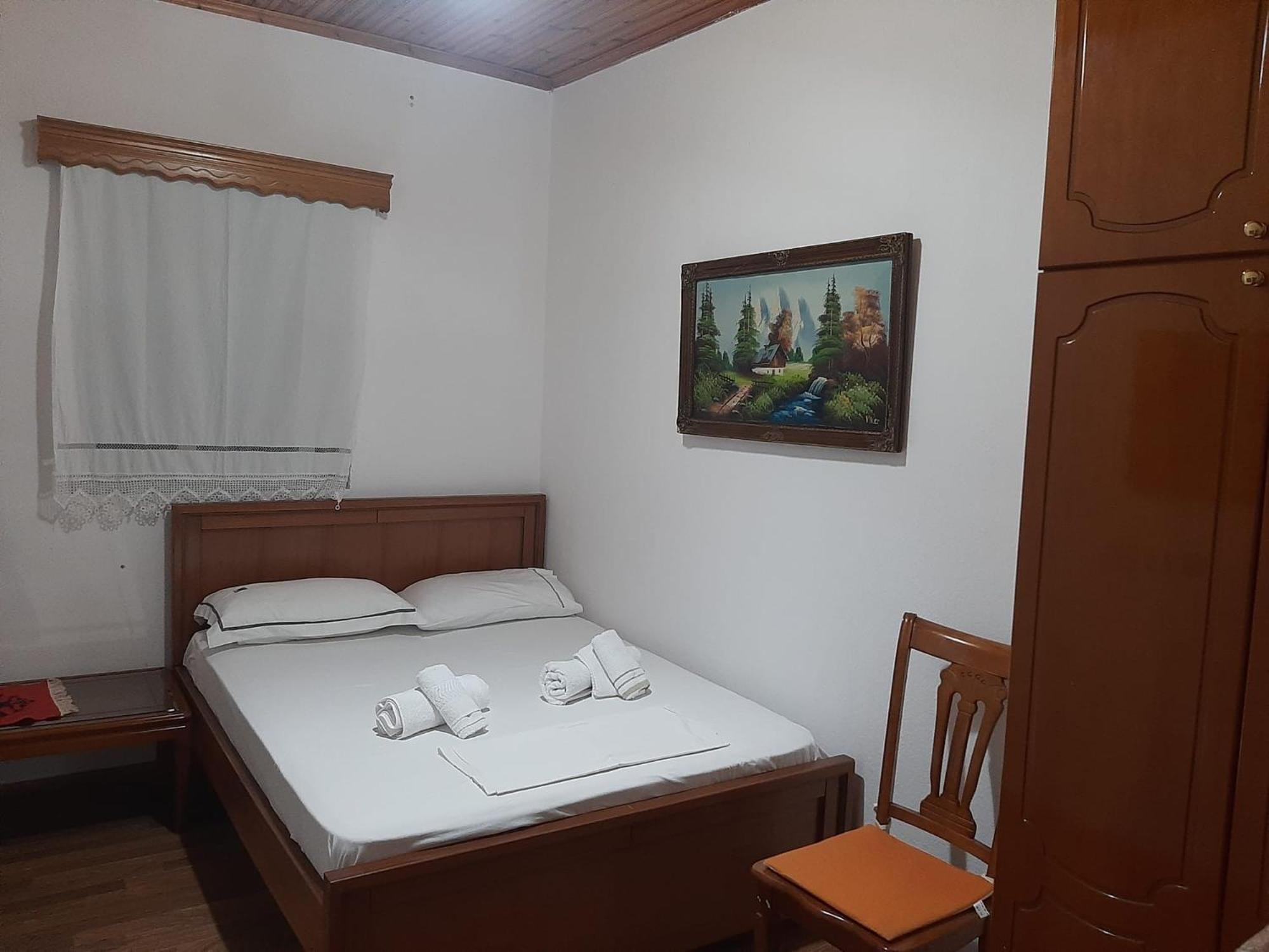 Bazzar 2 Hotel Gjirokastër Екстериор снимка