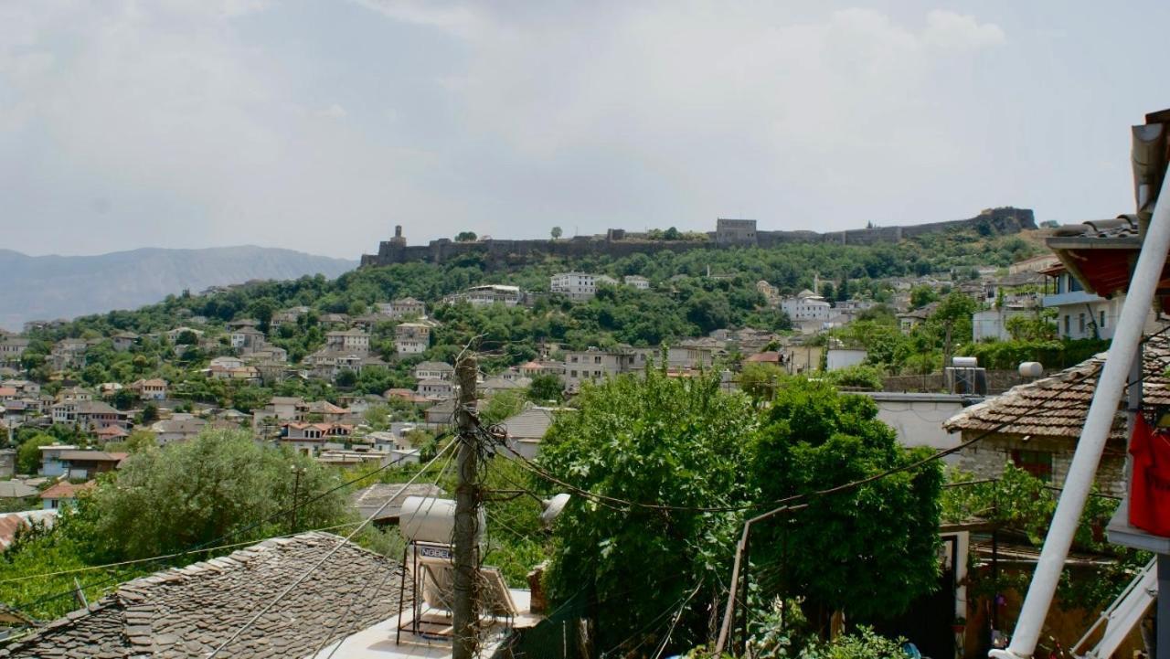 Bazzar 2 Hotel Gjirokastër Екстериор снимка